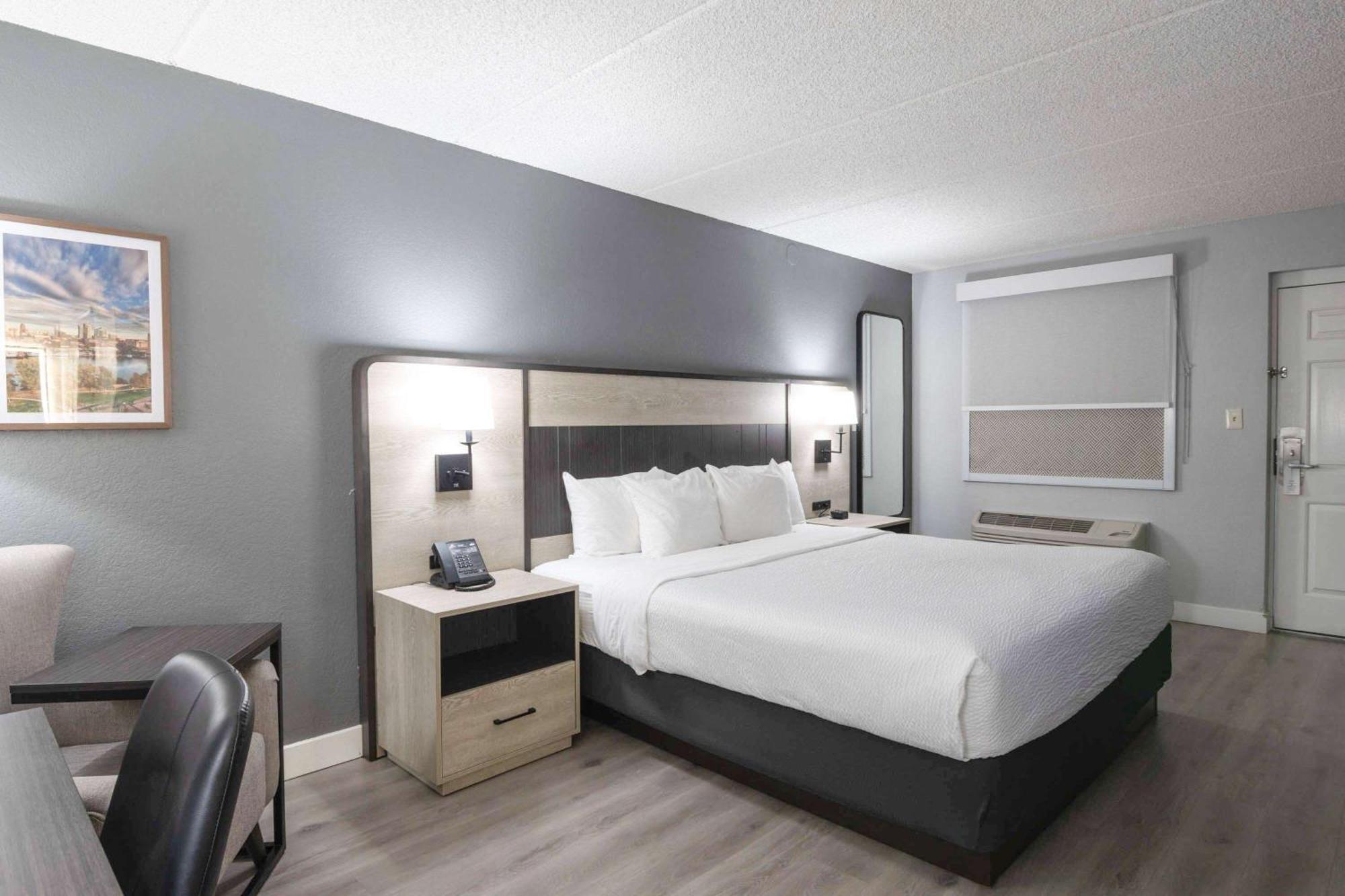 La Quinta Inn By Wyndham Stockton Εξωτερικό φωτογραφία