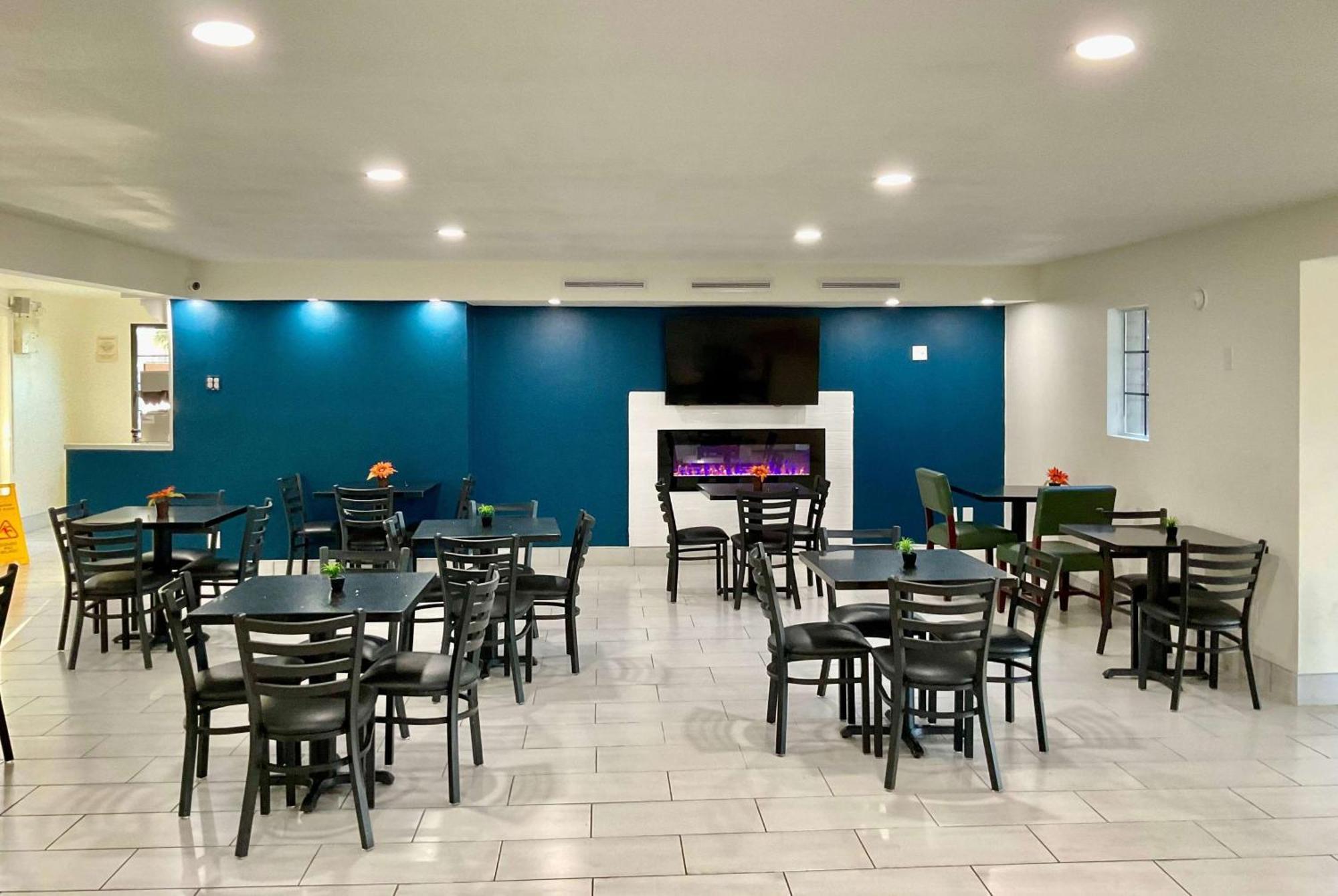 La Quinta Inn By Wyndham Stockton Εξωτερικό φωτογραφία